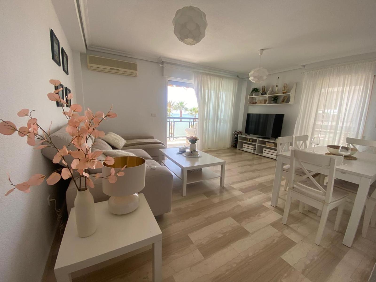 Apartamento Carvajal 50 M Playa فوينخيرولا المظهر الخارجي الصورة